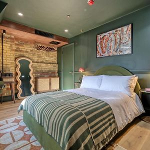 Standard Zimmer mit Kingsize-Bett